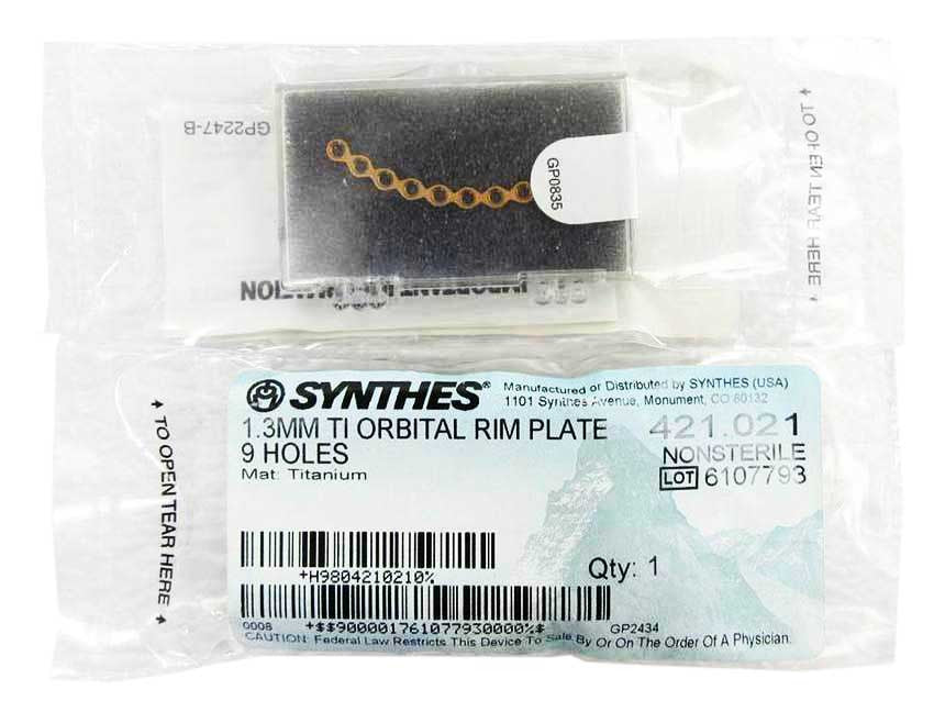    Synthes 1.3mm Orbital Rim Plate - 421.021
